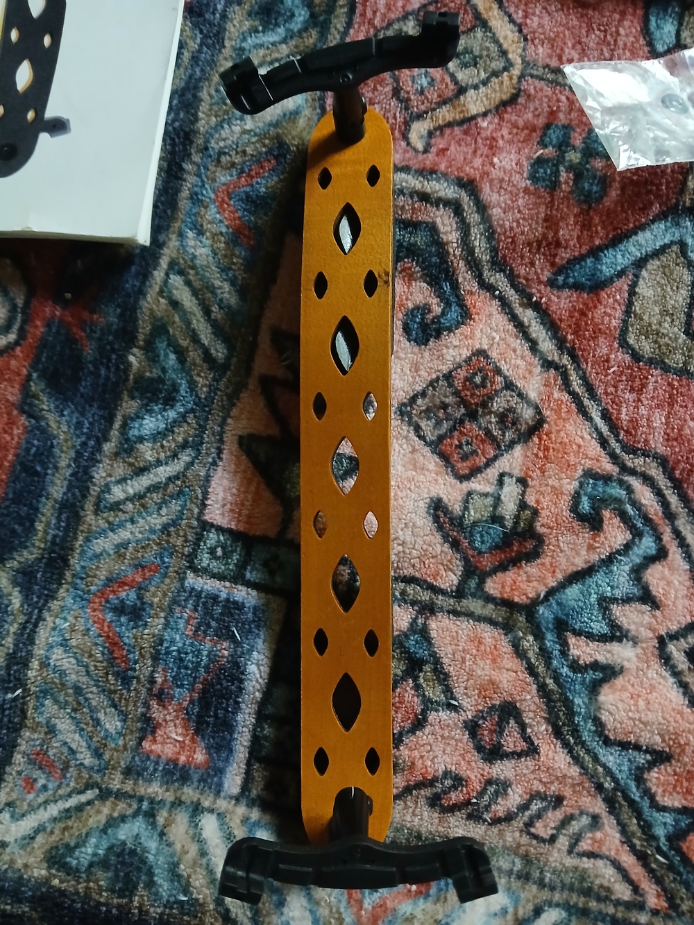 Pirastro Koerfker Violin Shoulder Rest - Picture 5 of 9